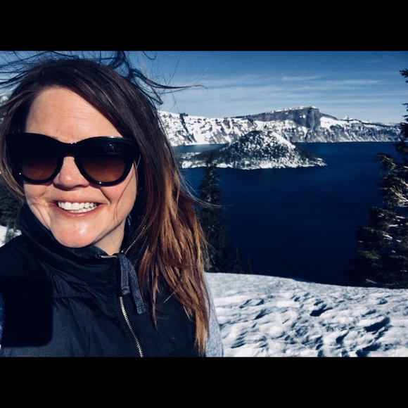 Meet your Posher, Randi - Picture 1 of 1